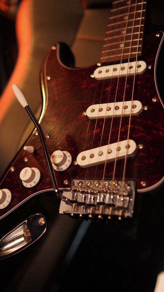 Guitarra Harley Benton ST-62LH BK Vintage Series