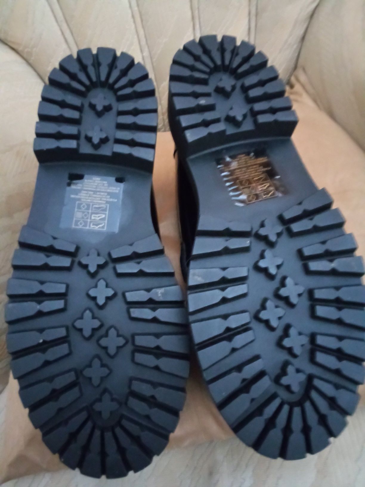 Sapatos Primark novos