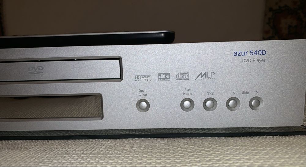 Продам CD/DVD плеер Cambridge Audio Azur 540D