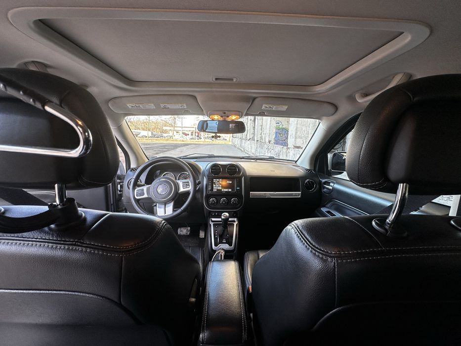 Авто Jeep compas