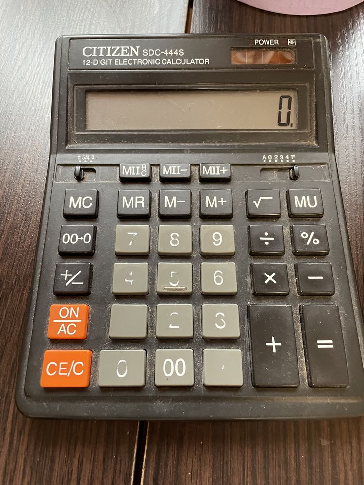 Настільний калькулятор бухгалтерський. 2 шт за 200 грн