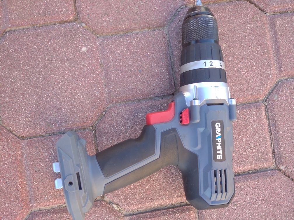 Wkrętarka graphite z udarem