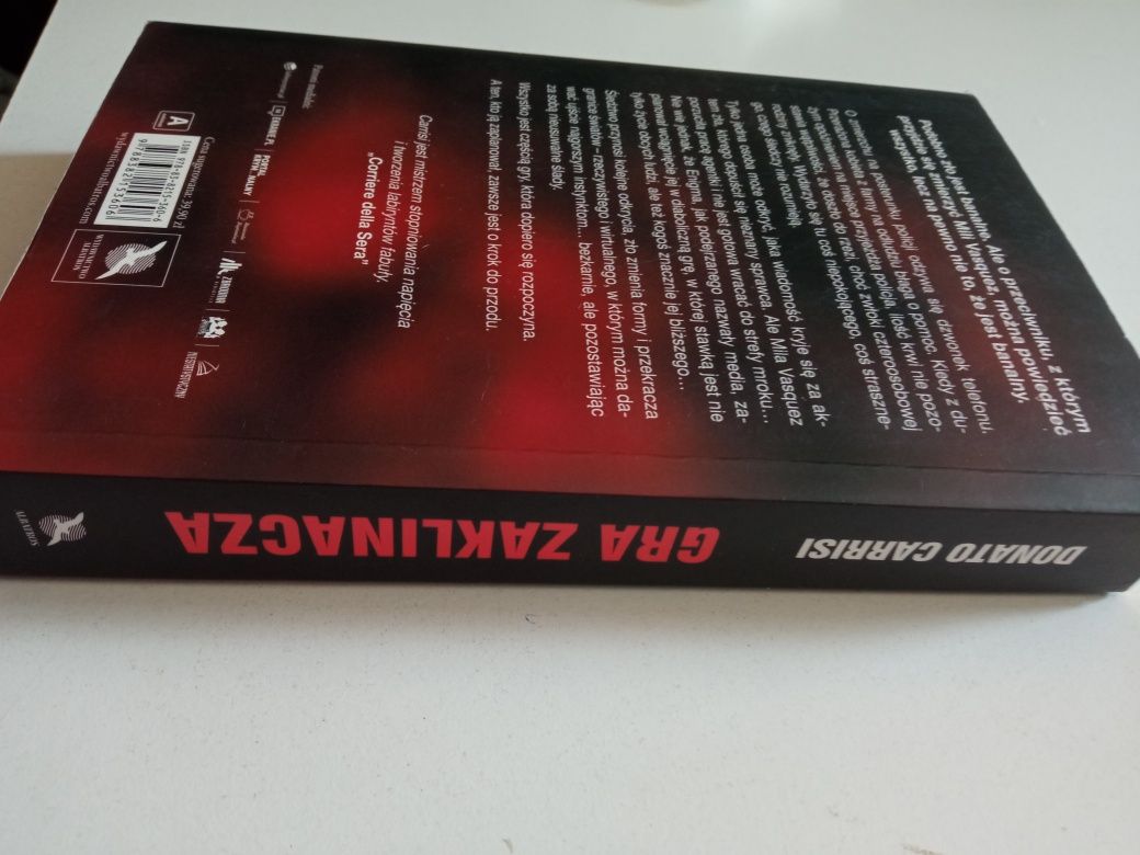 Książka kryminał ,,Gra zaklinacza,, Donato Carrisi bardzo dobry stan