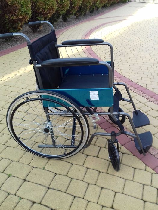 Sprzedam nowy wózek inwalidzki