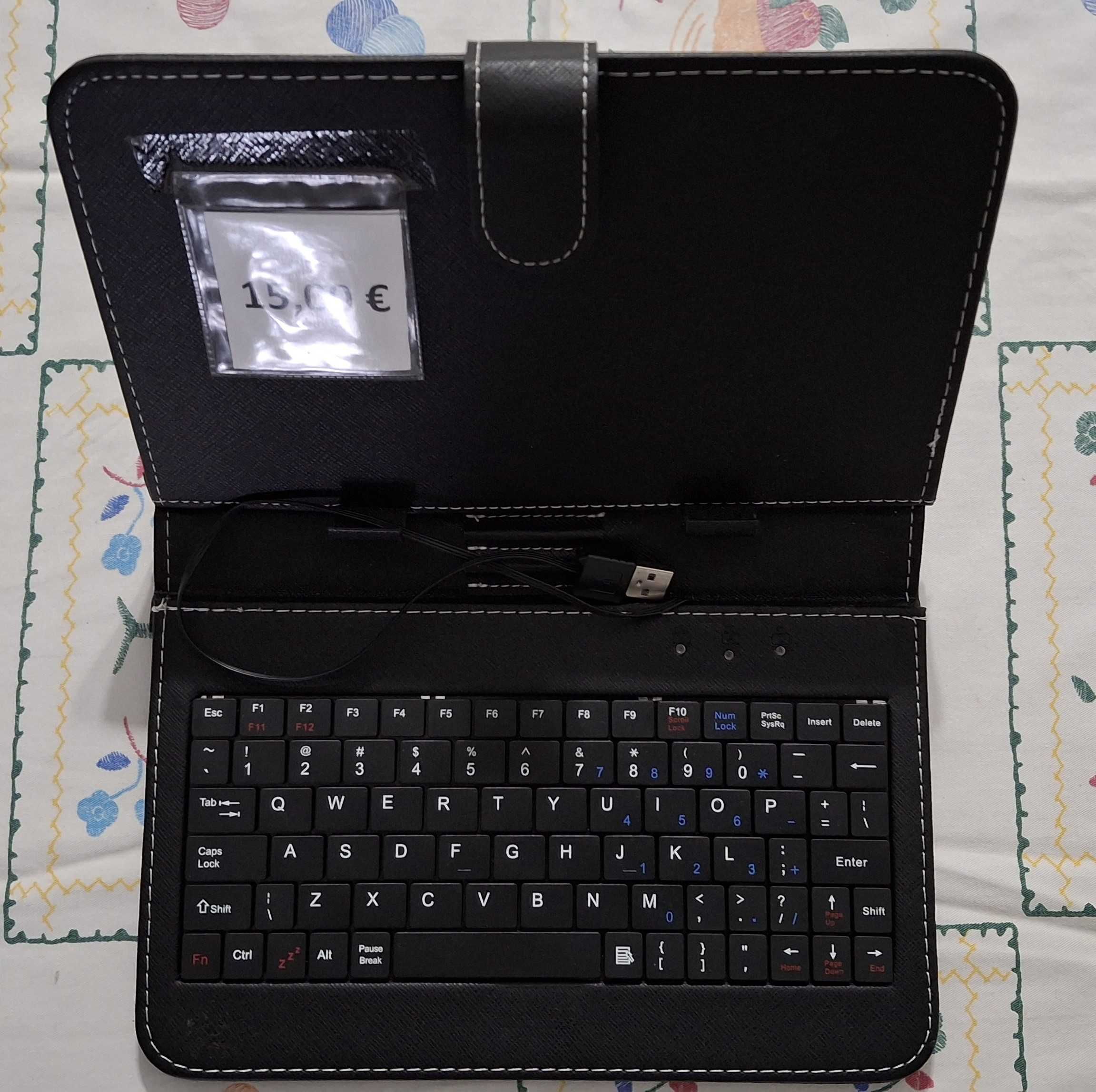 Teclado para tablet - artigo novo - ligação USB - tamanho 15 x 22 cm