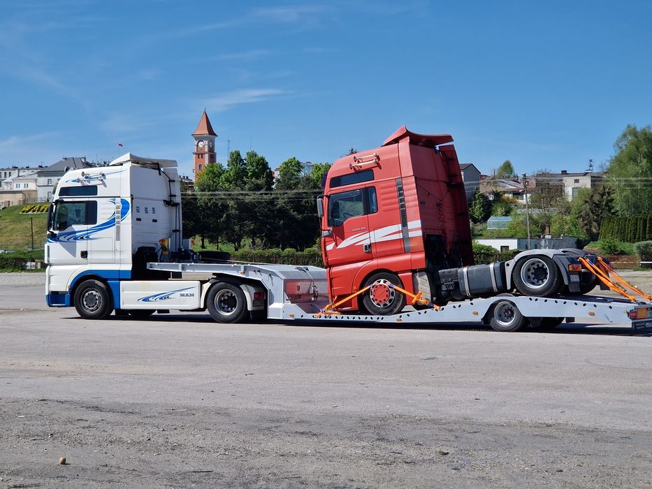 Wynajem naczepa niskopodwoziowa laweta transport ciągnika siodłowego