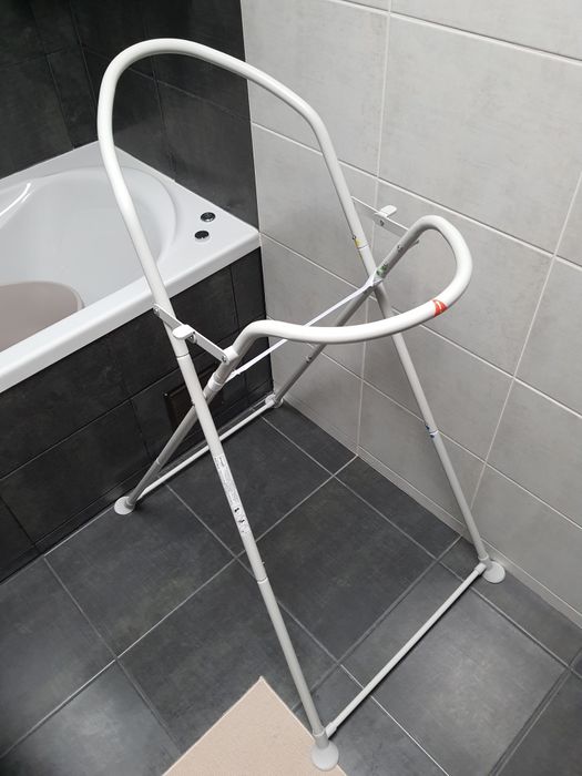 Banheira Shnugle com suporte - Como Nova