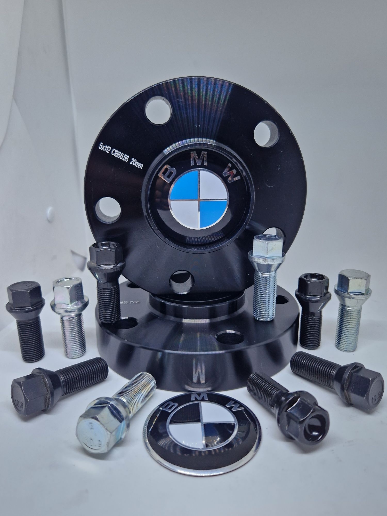 Проставки алюмінієві чорні BMW G01/G05/G06/G07/G20/G30/G11 5×112 66.6