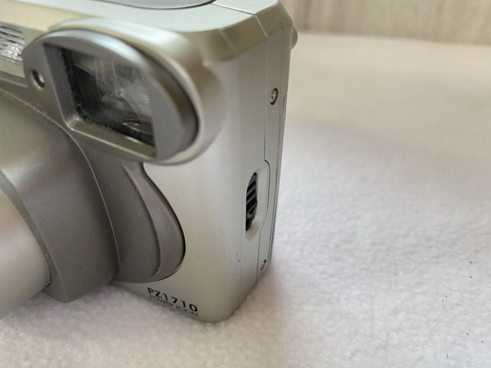 Polaroid PZ1710 Power Zoom