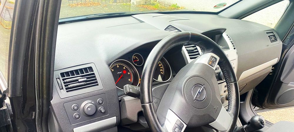 OPEL ZAFIRA 2012р.в. 1,7 диз тільки з Німеччини