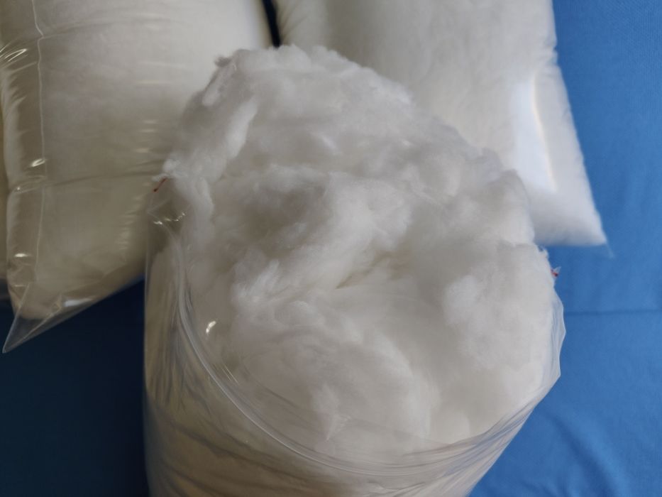 Sztuczny śnieg / wypełnienie do maskotek, poduszek /puch materiałowy