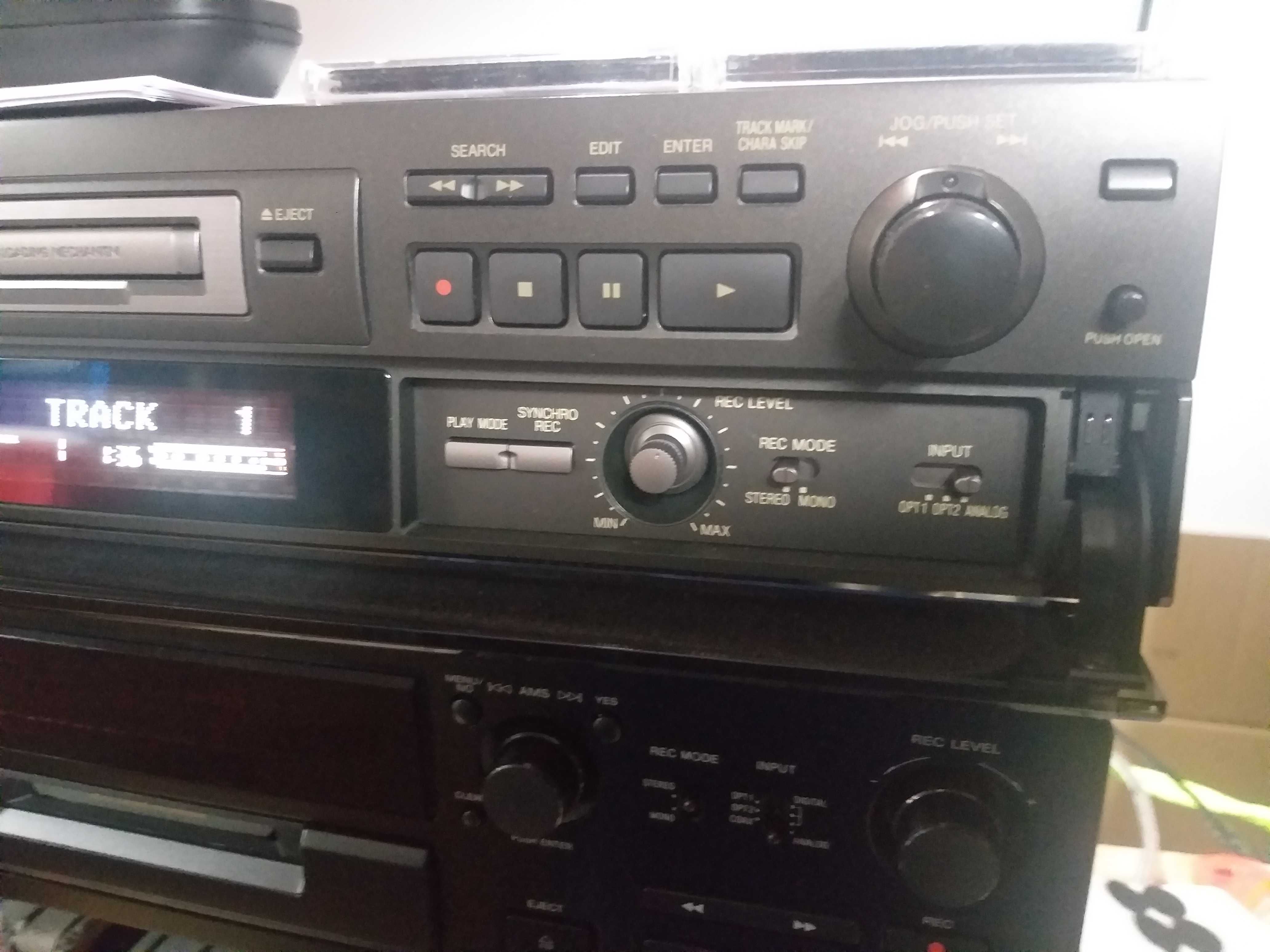 MiniDisc Technics SJ-MD100 + dyskietki + pilot