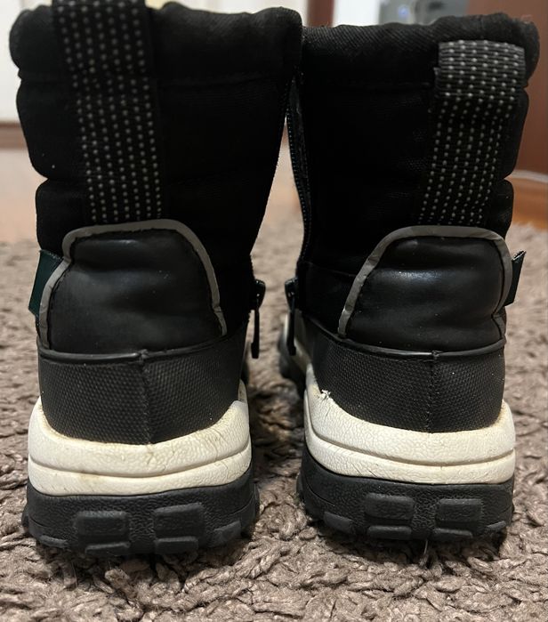 Зимові дутіки Zara, 30 р
