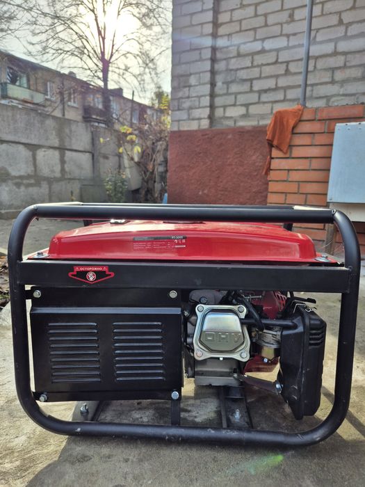Продам: Бензиновый Генератор Edon PT-3000 (2.8/3.0 кВт)