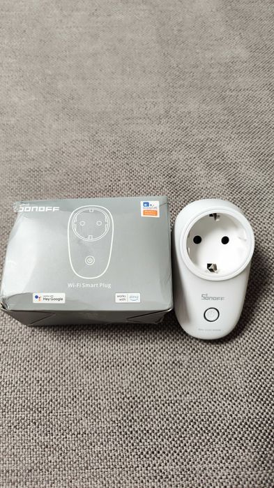 Розумна розетка Sonoff Wi-Fi