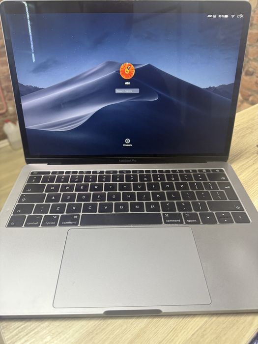 MacBook Pro 2017 i7 16/512ssd a1708 без зарядки