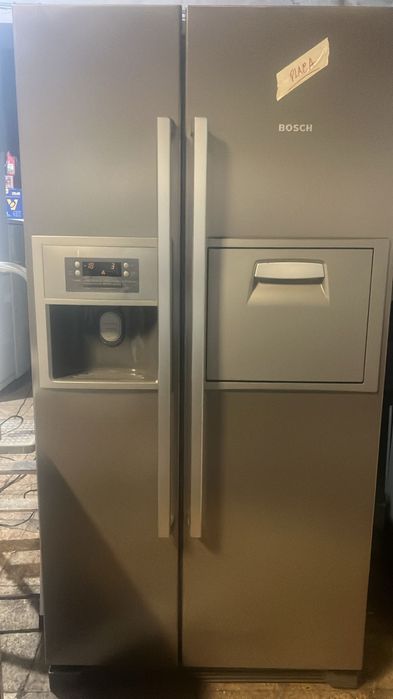 Frigo Americano Bosch 300€