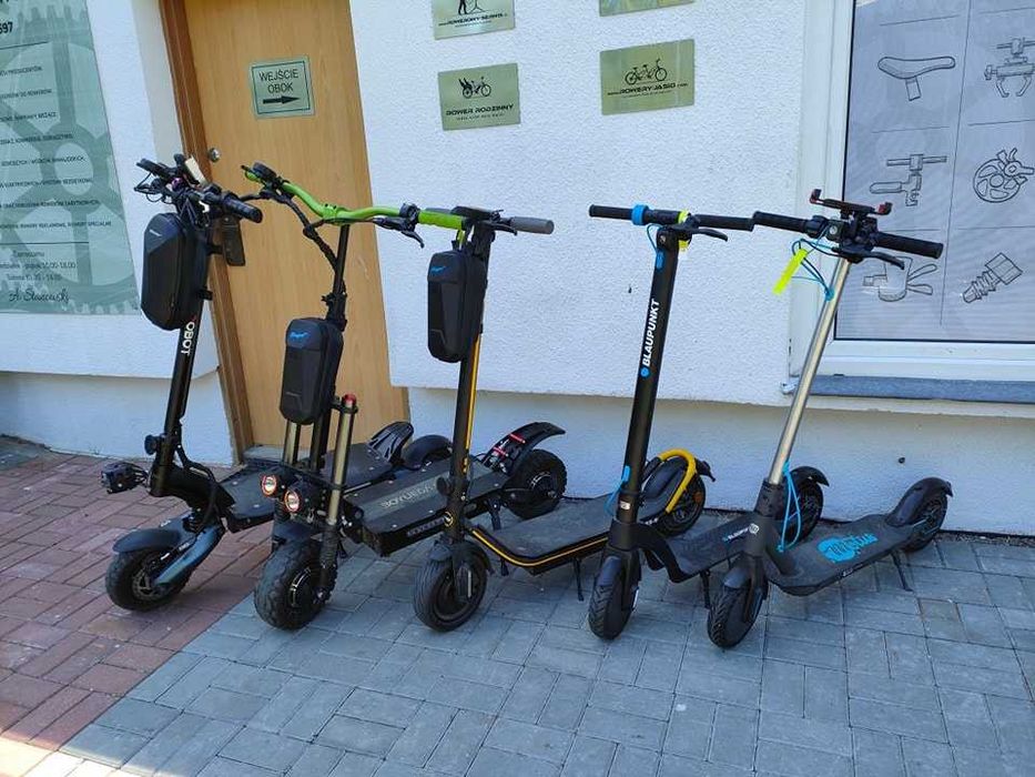 Wymiana opony w hulajnodze Motus Scooty 10"