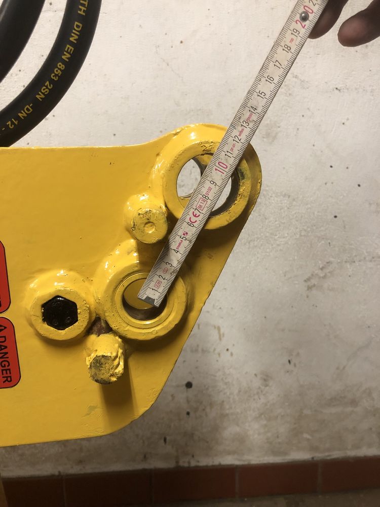 Młot hydrauliczny do minikoparki