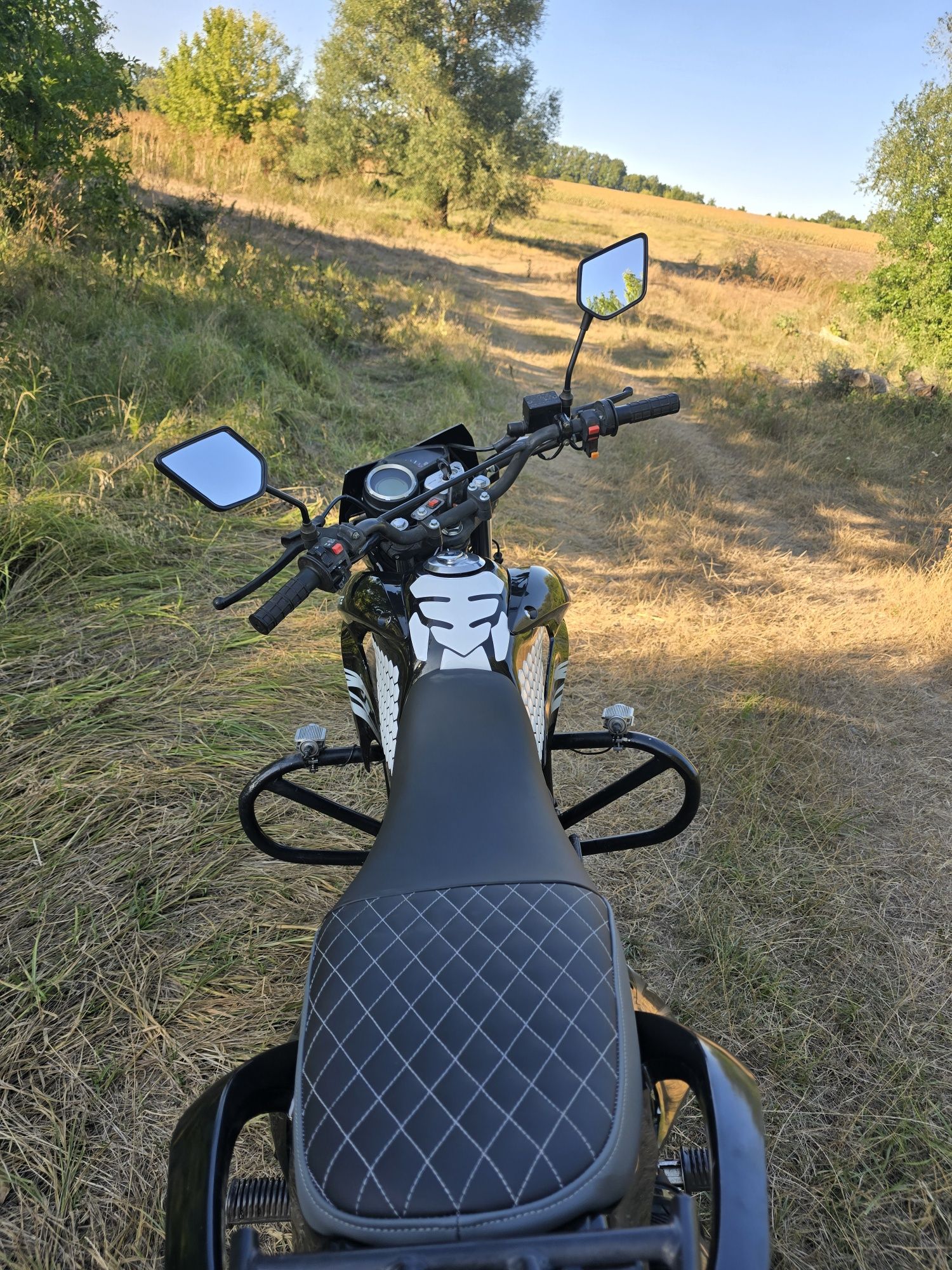 Продам мотоцикл Forte cross 250 з пробігом 2700.