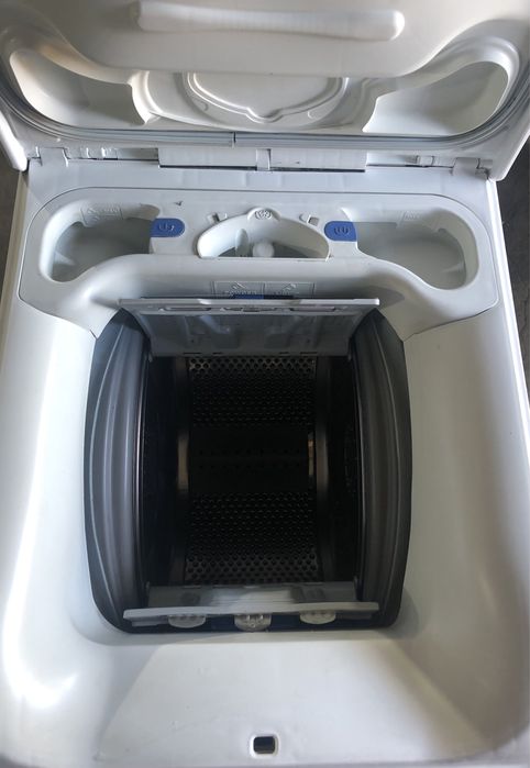 Pralka ELECTROLUX EW8T3372P 7kg 1300 obr, ładowana od góry