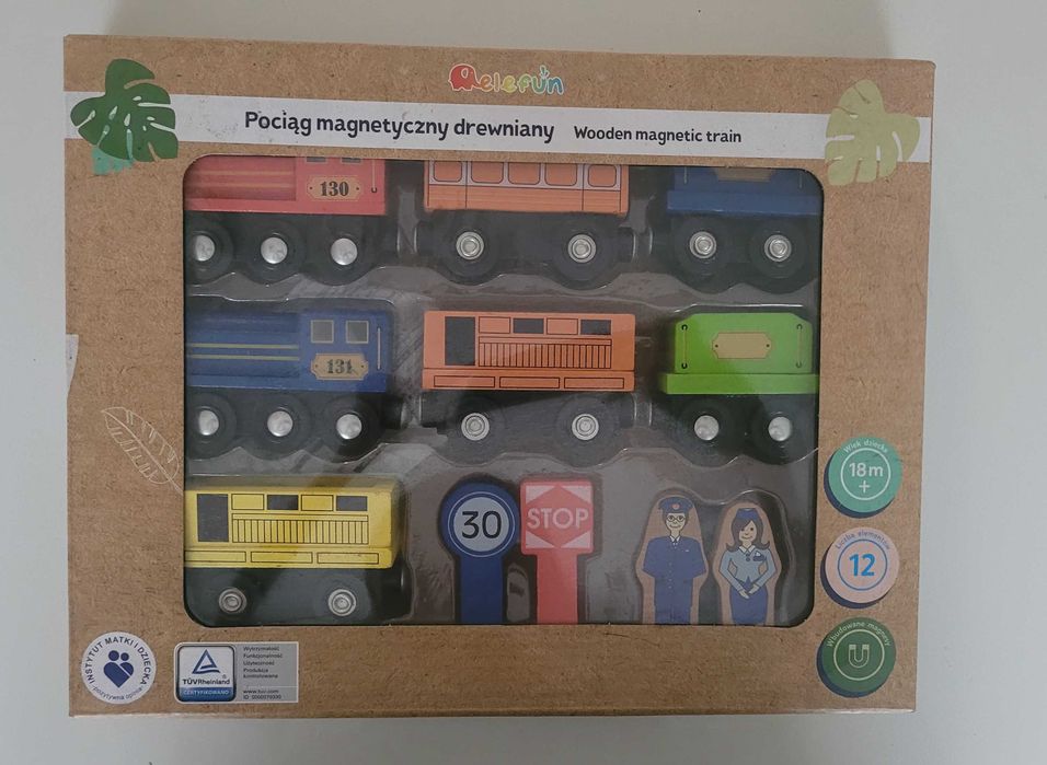 Pociąg magneryczny drewniane klocki Elefun
