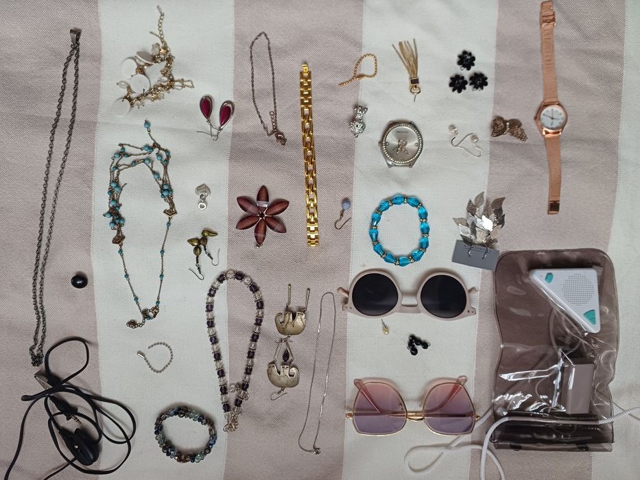 32шт біжутерія одним лотом