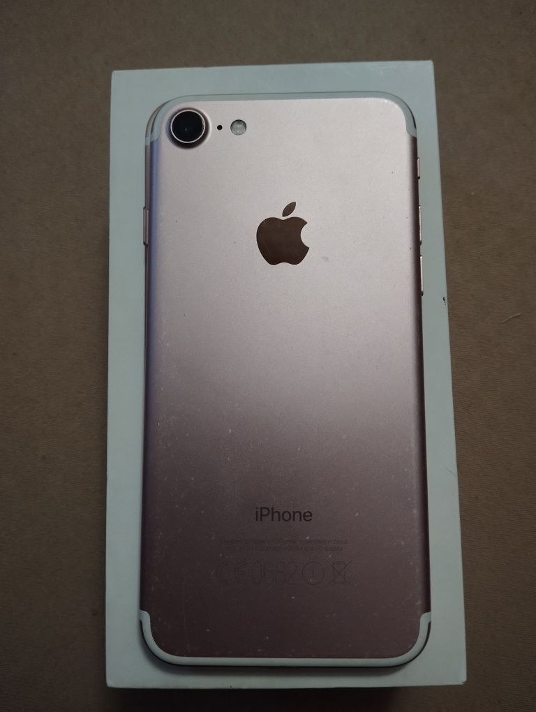 iPhone 7 rose gold