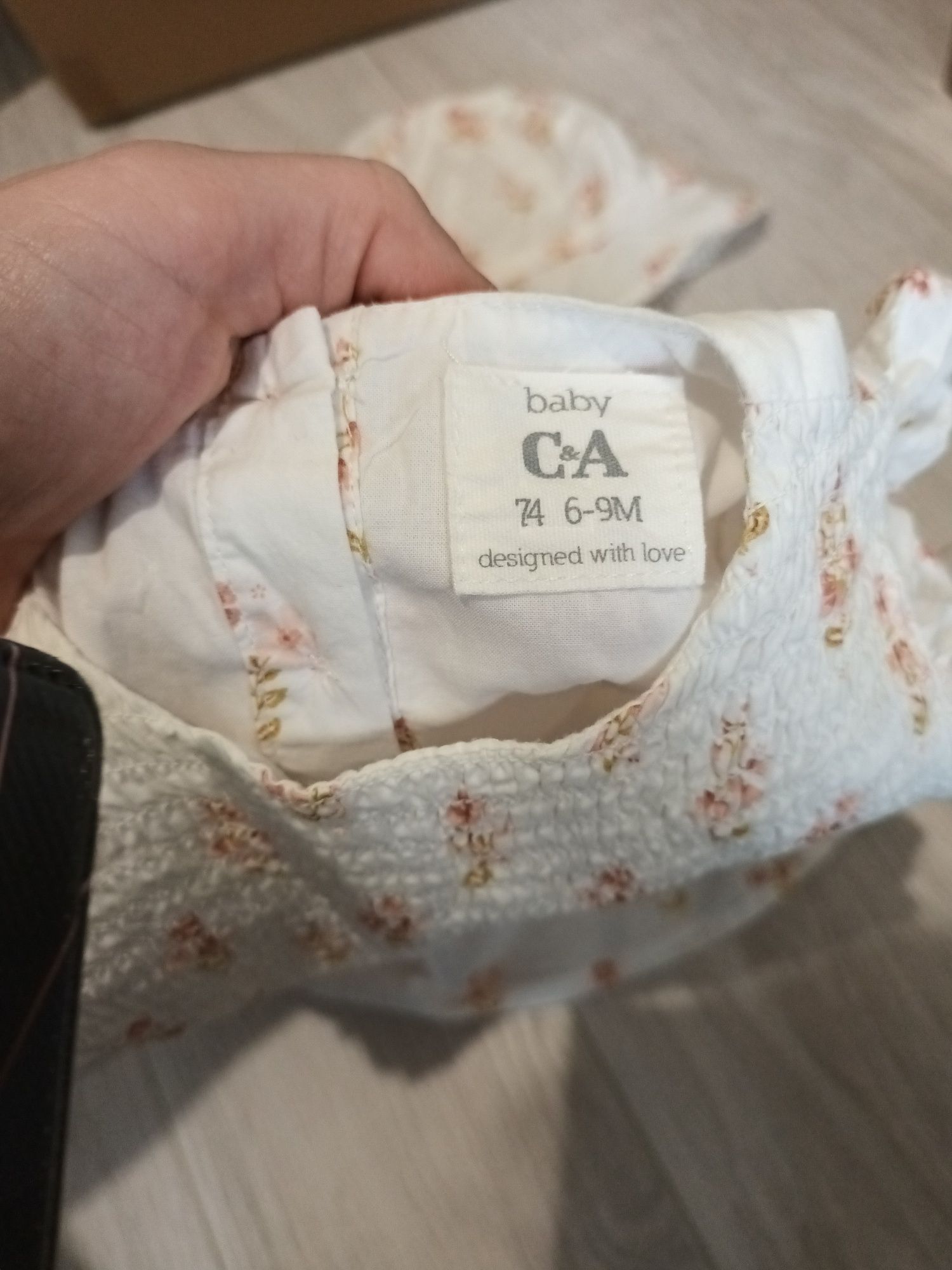 Sukienki 74 62 CA shein Pepco stan bardzo dobry każda po 10 zł