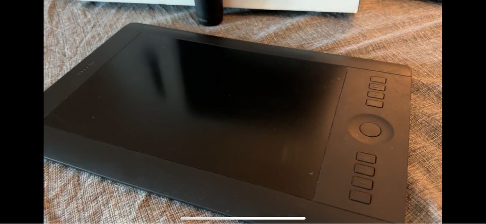 Wacom intuos pro M - em muito estado