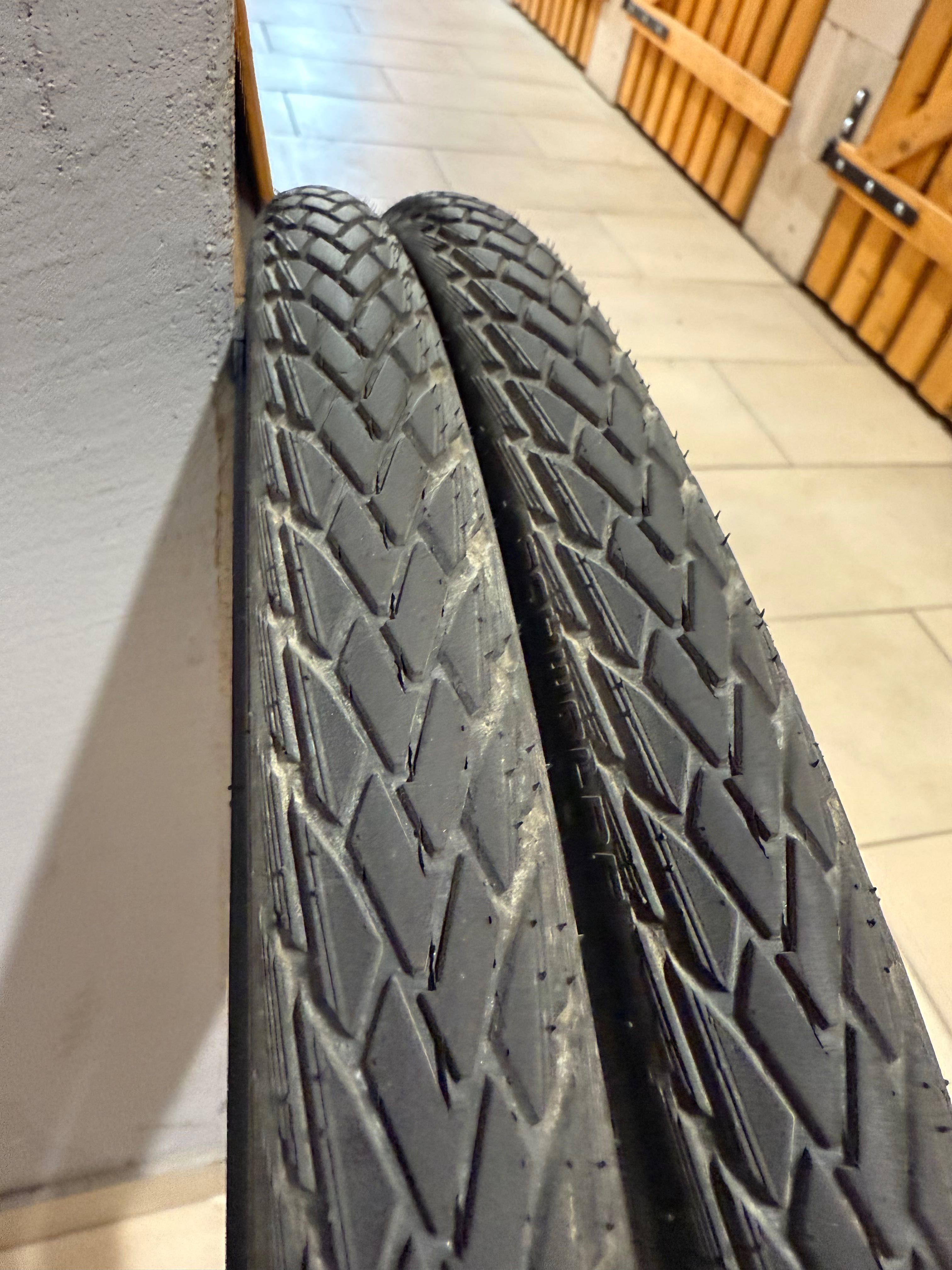 2 szt opona Schwalbe Marathon HS620 37- 622 700x35c minimalny przebieg