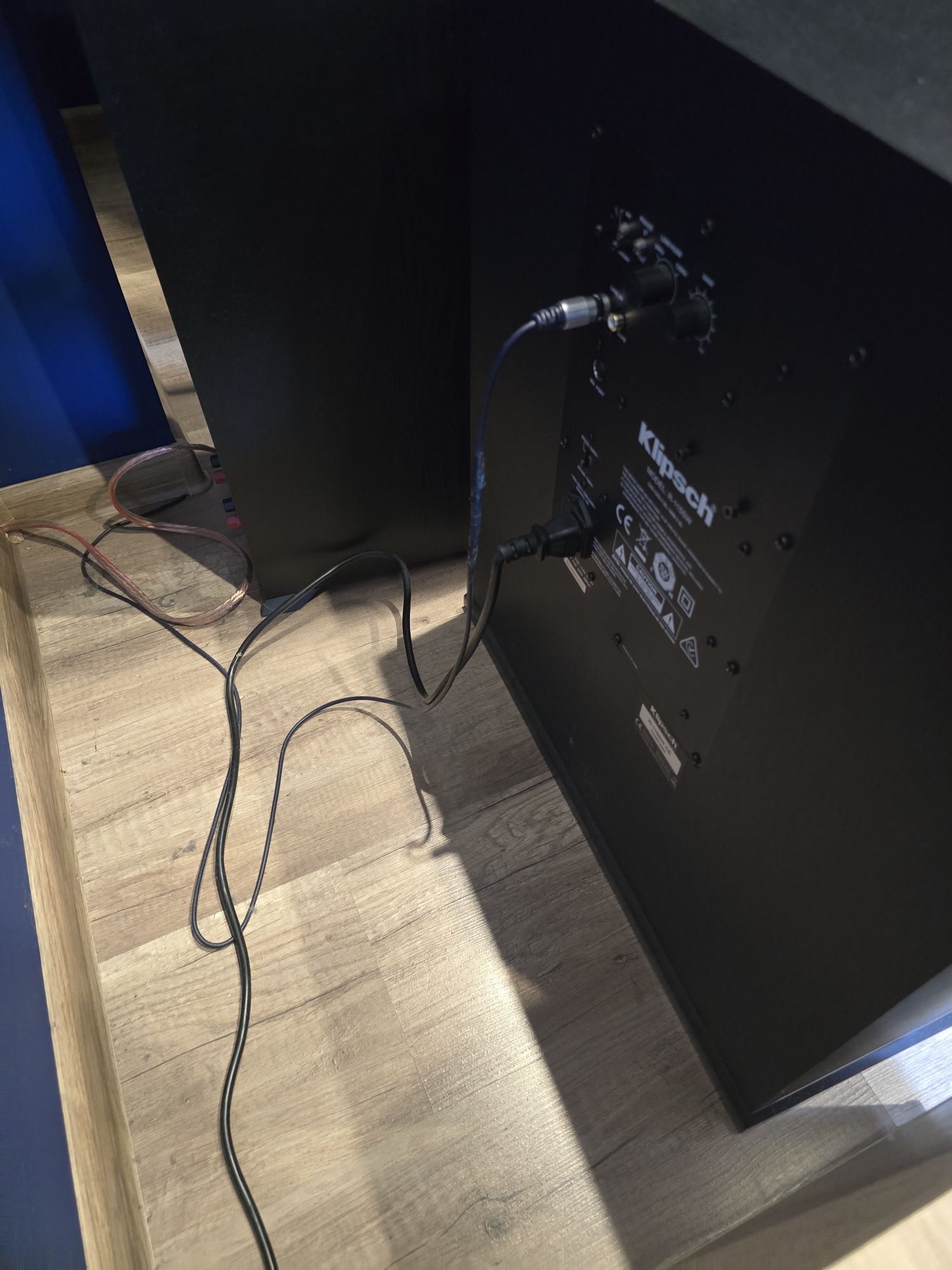 Subofer klipsch R-115 sw