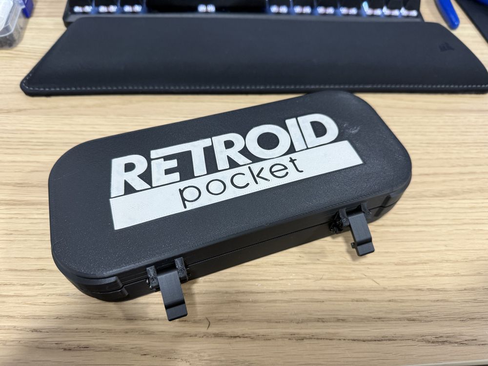 Retroid pocket 5 hard Case