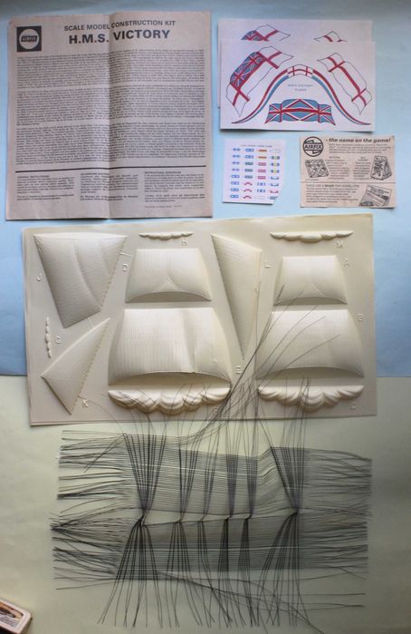 Kits Airfix aviões carro barco