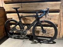 Rower szosowy Cipollini Ad.One Sram AXS jak nowy DT Swiss
