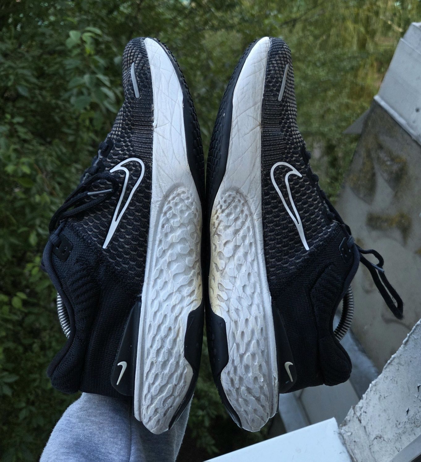 42.5р Nike Zoomx Invincible Run Flyknit 2 кросівки