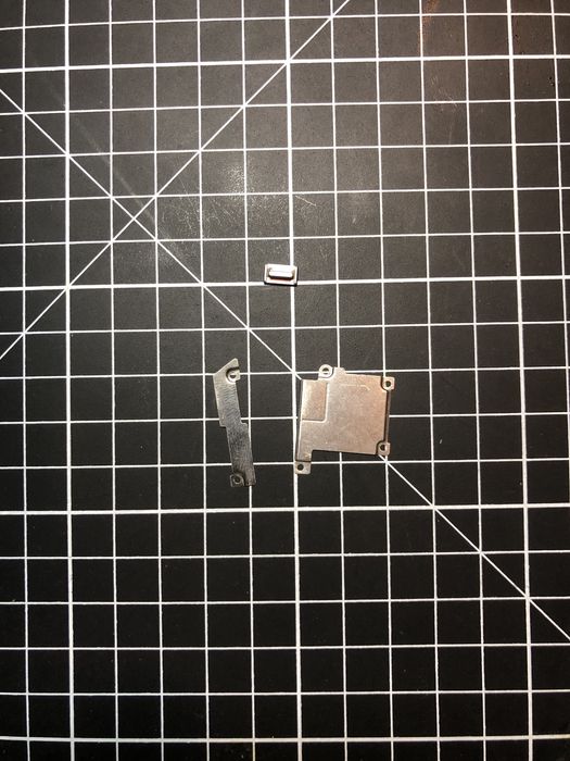 Запчастини до Iphone 5s