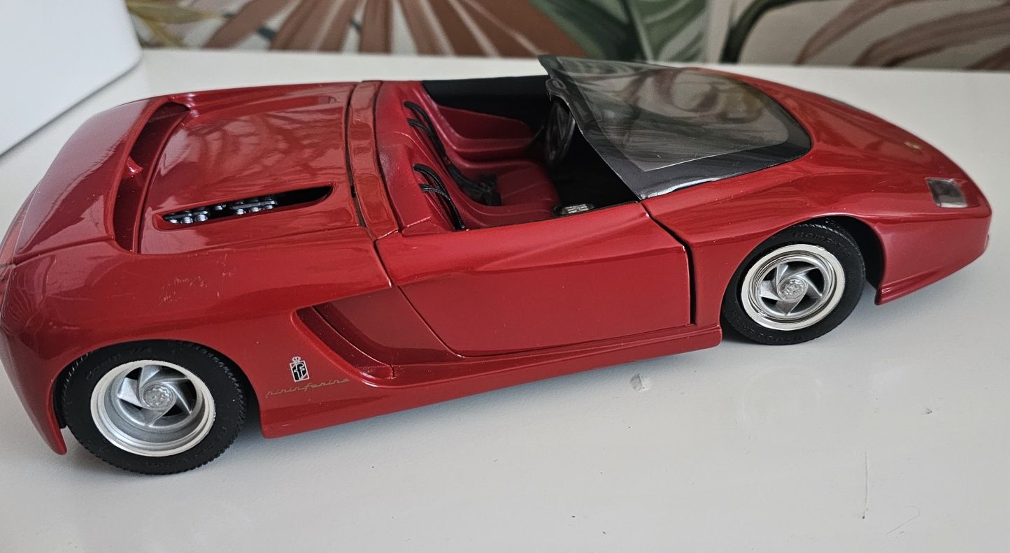 Ferrari Mythos model 1:18 miniaturka