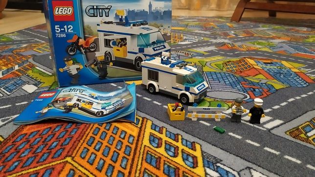 Lego City 7286 Konwój policyjny