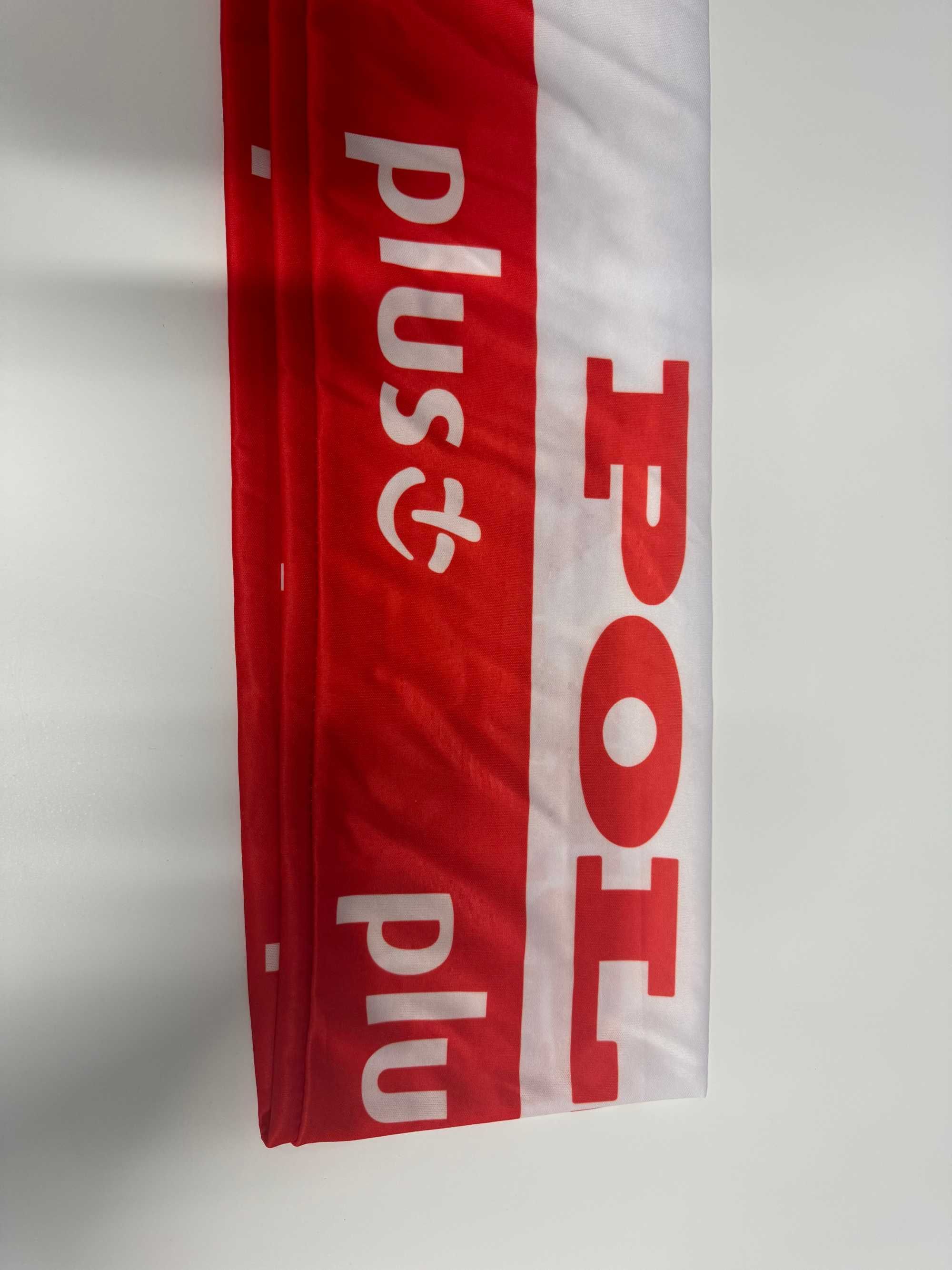 Szalik kibica z logo Plusa