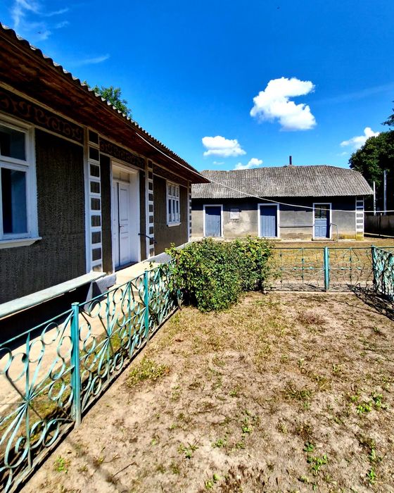 Продам будинок с.Зелене Чортківський (Борщівський) р-н, Тернопіл. обл.