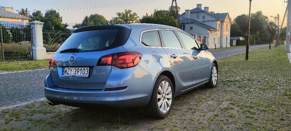 Opel Astra J 1.4 Turbo