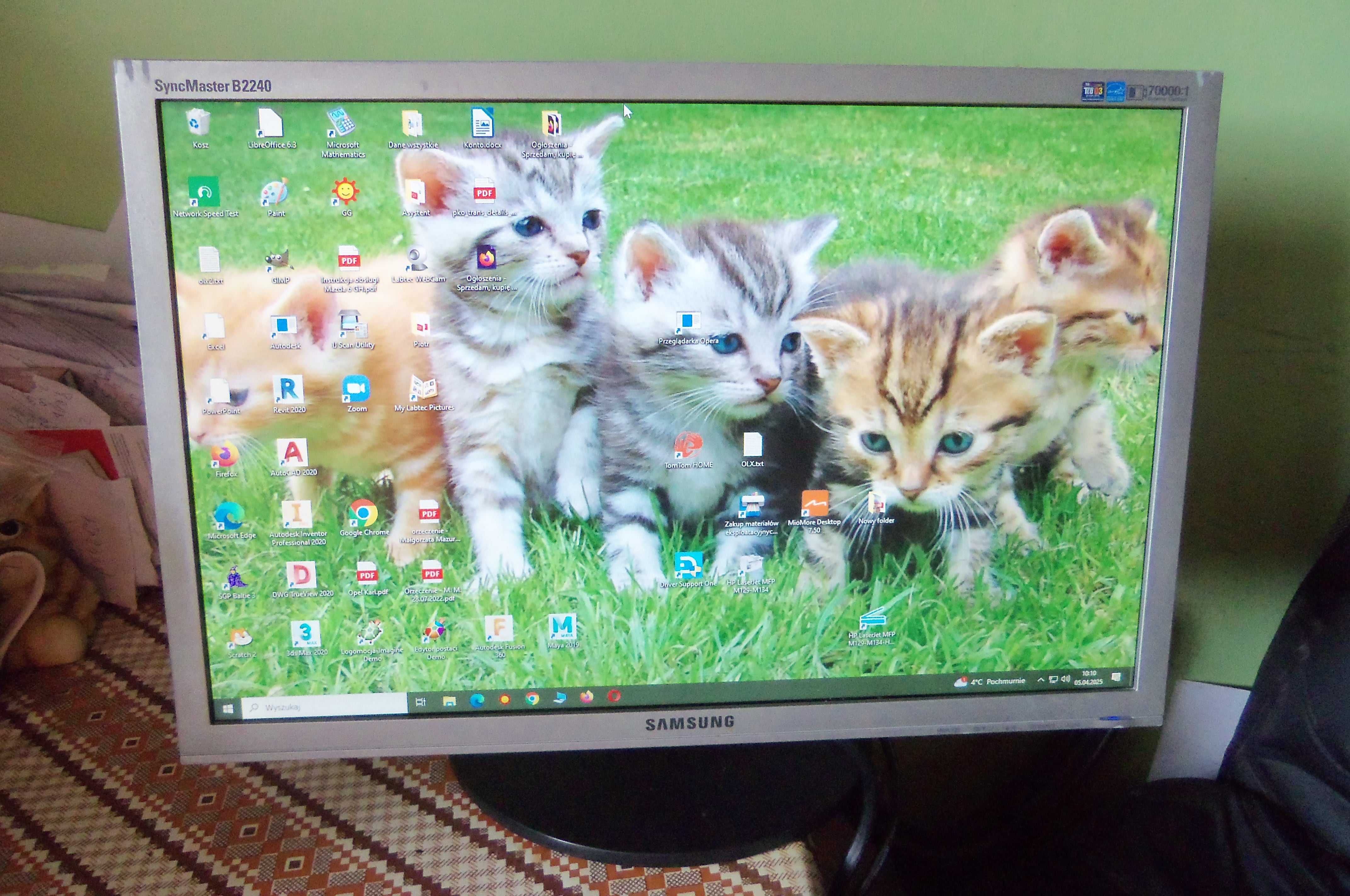 Monitor Samsung 22 cale, DVI,D-SUB(VGA), kabel sieciowy oraz sygnałowy