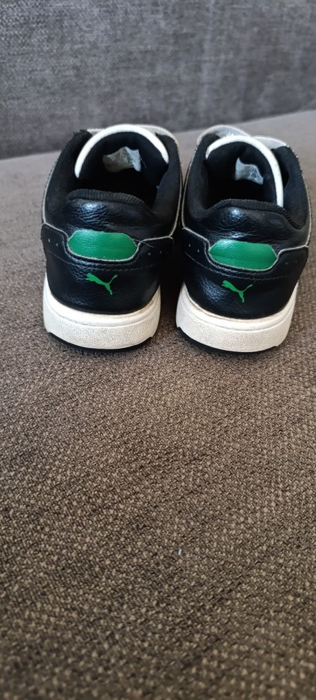 Кросівки Puma 34 розміру устілка 20,5 см для двору