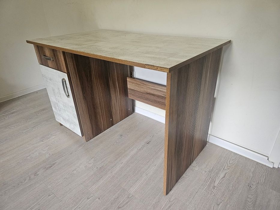 Biurko domowe 120x65