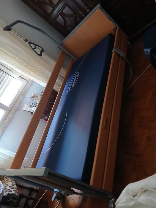 Cama Articulada INVACARE MEDLEY