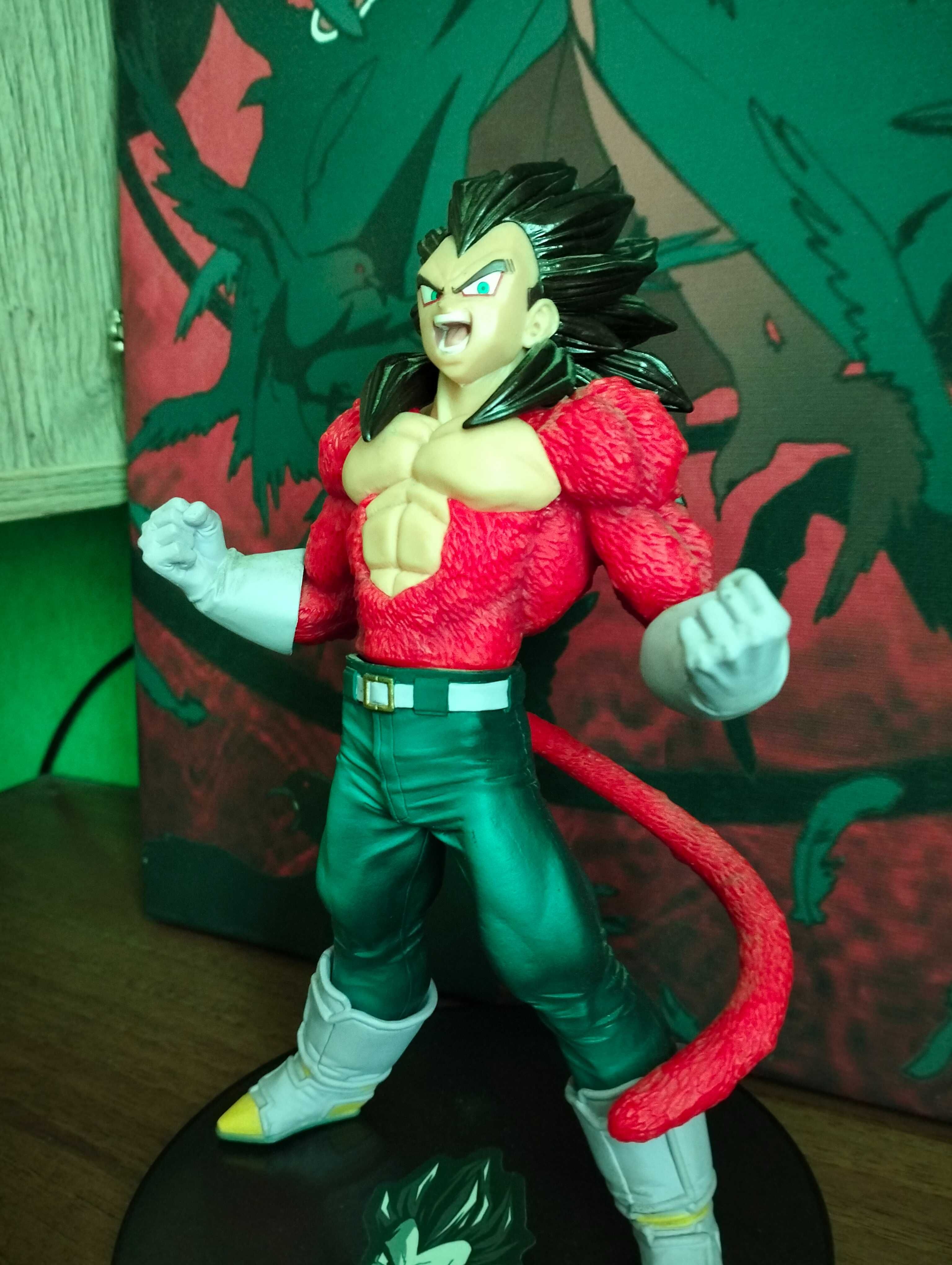 Vegeta SSJ4 Dragon Ball figurka