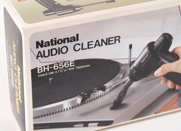 Міні-пилосос
Natinal Audio Cleanen BH-656E в оригінальній упаковці