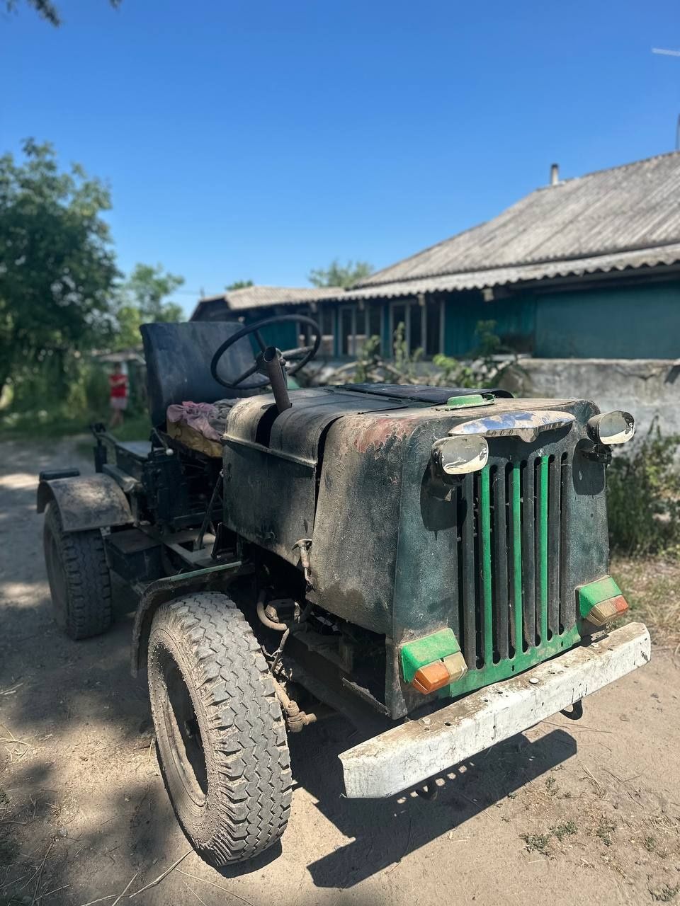 Продам зареєстрований повноприводний трактор