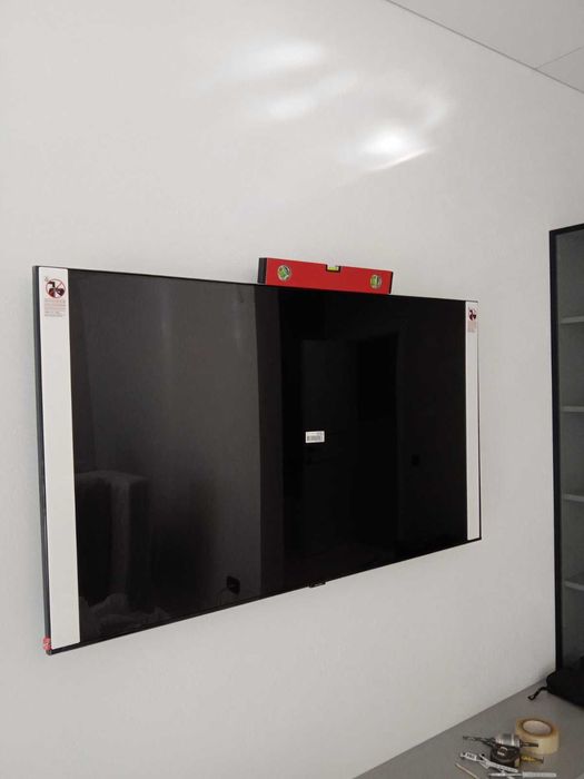 Повесить зеркало, бра, телевизор, люстру,картину Одесса